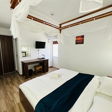 ホテル Casa Barina コスティネシュティ エクステリア 写真