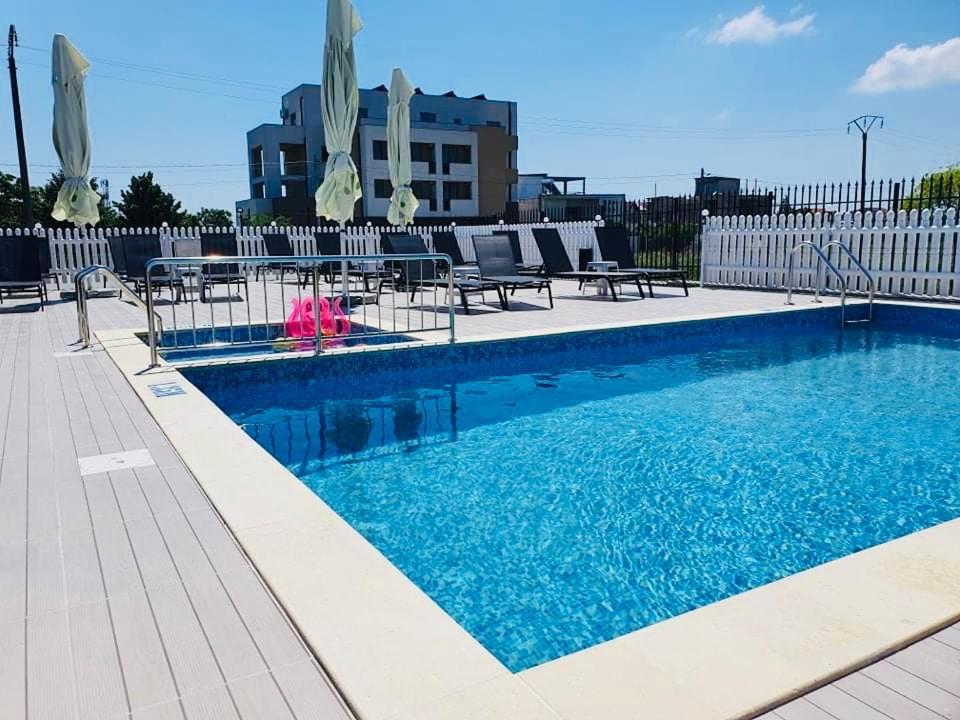 ホテル Casa Barina コスティネシュティ エクステリア 写真